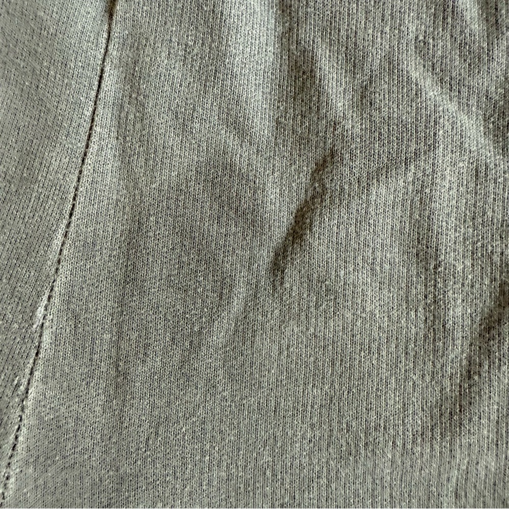 ROOTS OF FIGHT X BRUCE LEE RARE CHARCOAL GRAY SHORTS WITH POCKETS SIZE MEDIUM - Picture 7 of 8